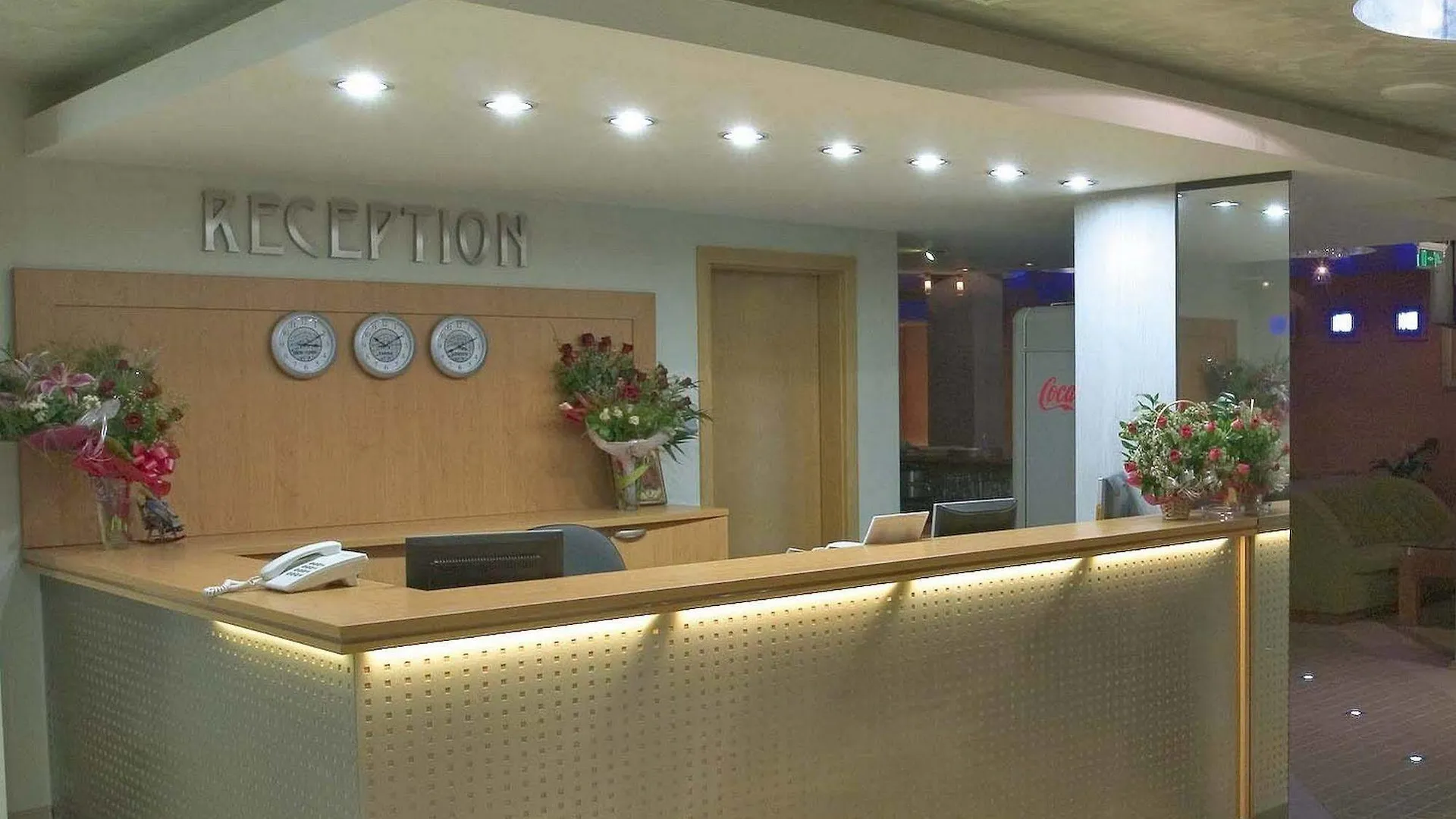 Hotel Divesta - Self Check In Varna 3*,  Bulgaristan